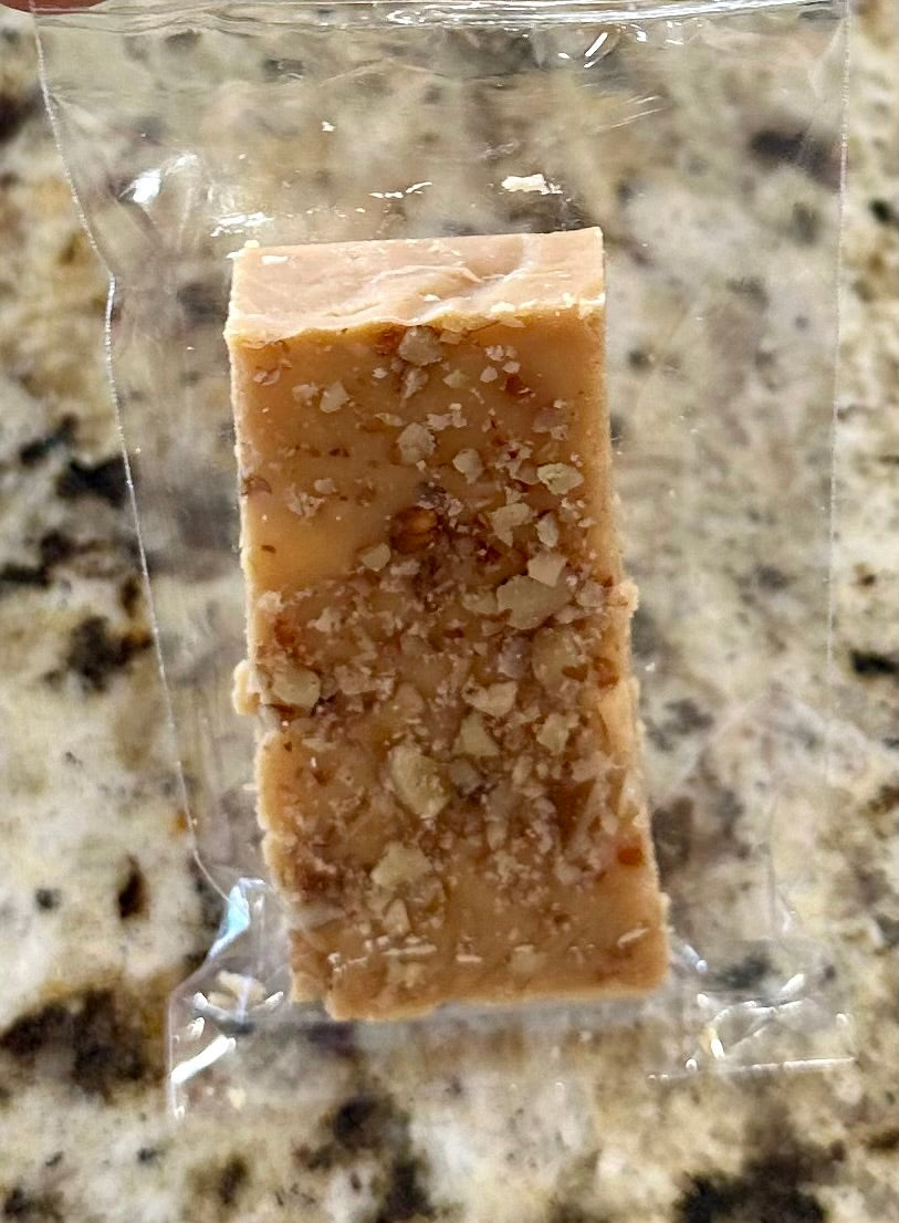 DULCE DE LECHE CON NUEZ QUEBRADA